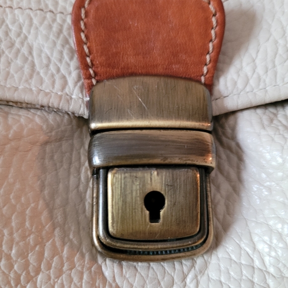 Italian Petusco Leather Hobo Handbag - Picture 2 of 12